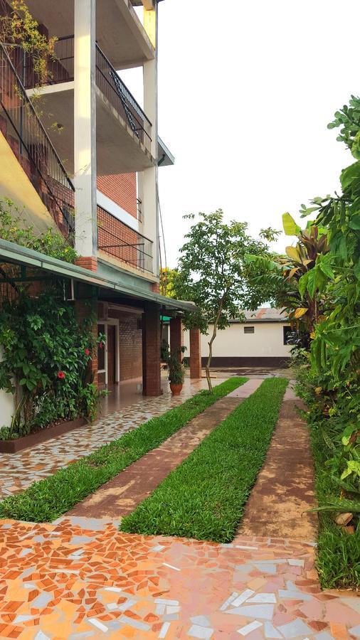 Apart Hotel Las Guayabas プエルト・イグアス エクステリア 写真