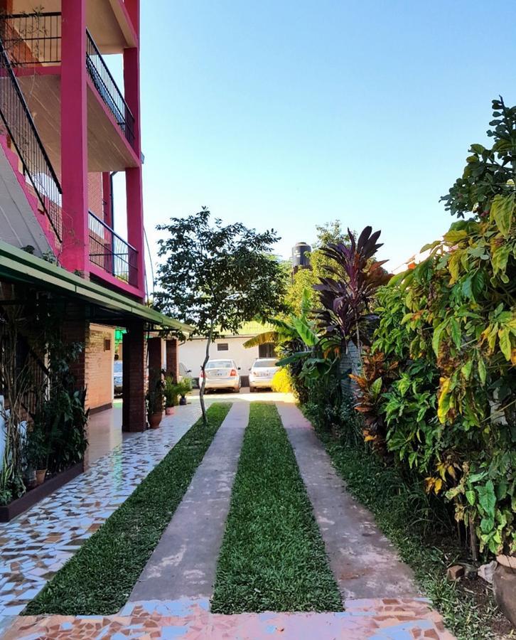 Apart Hotel Las Guayabas プエルト・イグアス エクステリア 写真